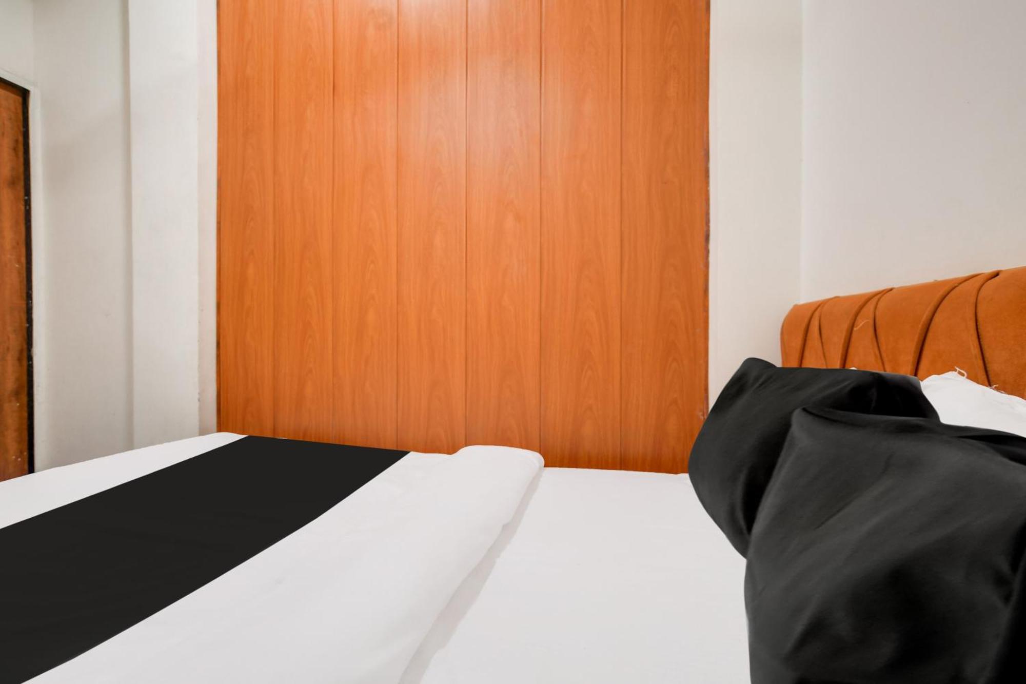 Hotel O Ujjain Near Hari Fatak Экстерьер фото